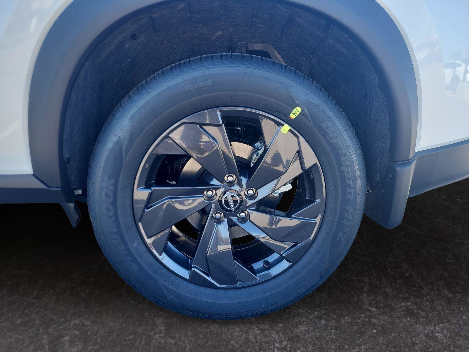 New 2026 Nissan Rogue SV image 27