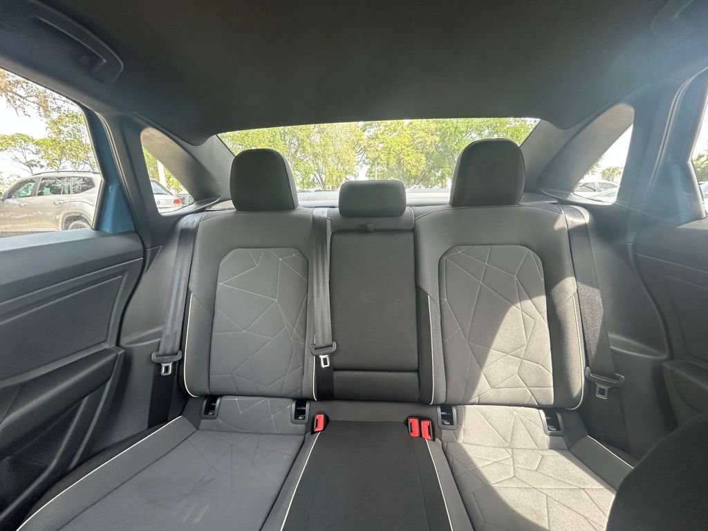 Used 2025 Volkswagen Jetta Sport image 13