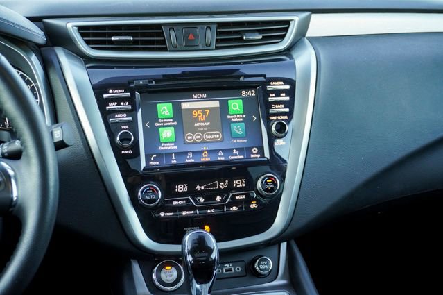 Used 2024 Nissan Murano SV image 11