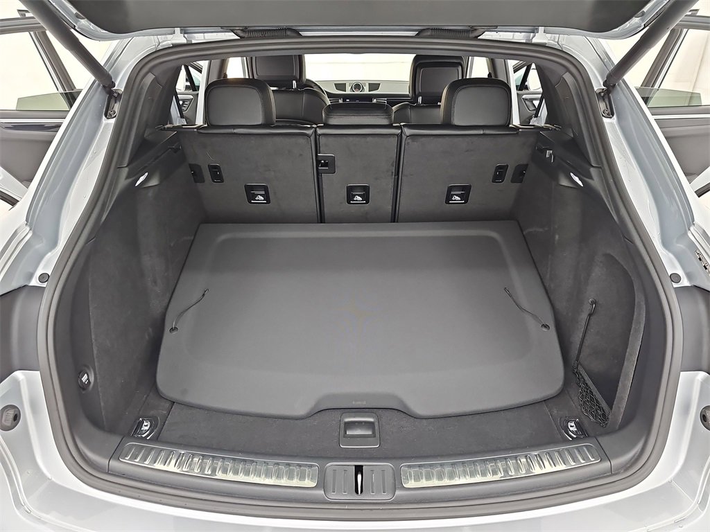 Used 2018 Porsche Macan image 19