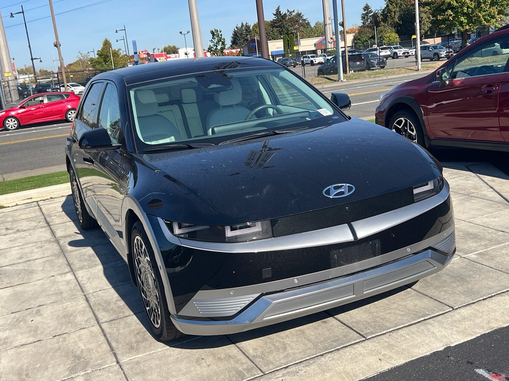 Certified 2024 Hyundai Ioniq 5 Limited AWD/4WD image 7