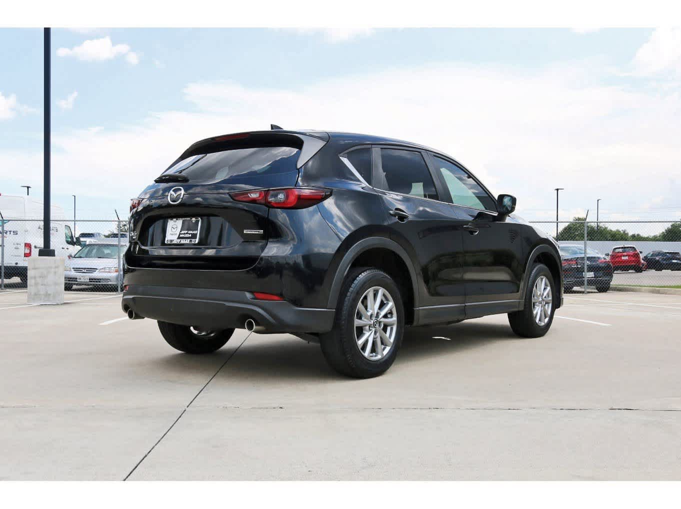Used 2023 MAZDA CX-5 AWD 2.5 S w/ Select Package image 3