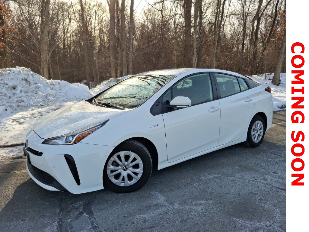 Used 2022 Toyota Prius LE