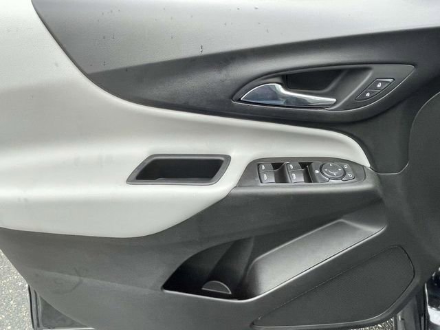 Used 2020 Chevrolet Equinox LS image 14