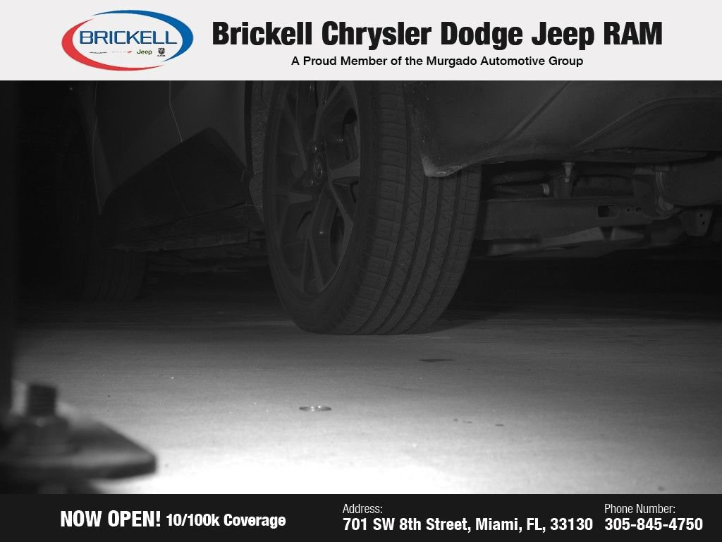 Used 2019 Toyota C-HR XLE image 24