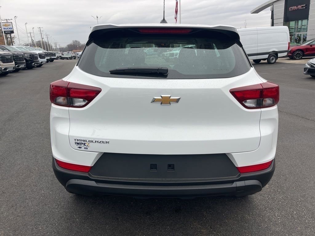New 2026 Chevrolet TrailBlazer LS image 4
