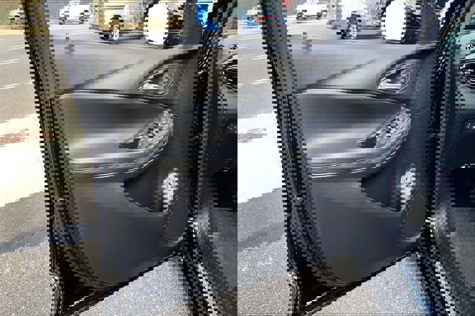 Used 2023 Buick Encore GX Select w/ Sport Touring Package image 20