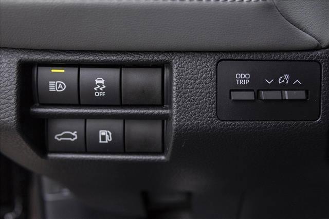 Used 2019 Toyota Avalon XSE w/ All Weather Liner Package image 13