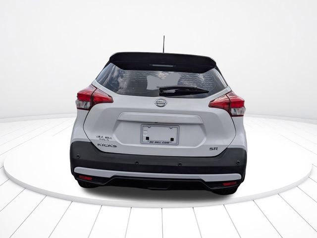 Used 2020 Nissan Kicks SR FWD image 4