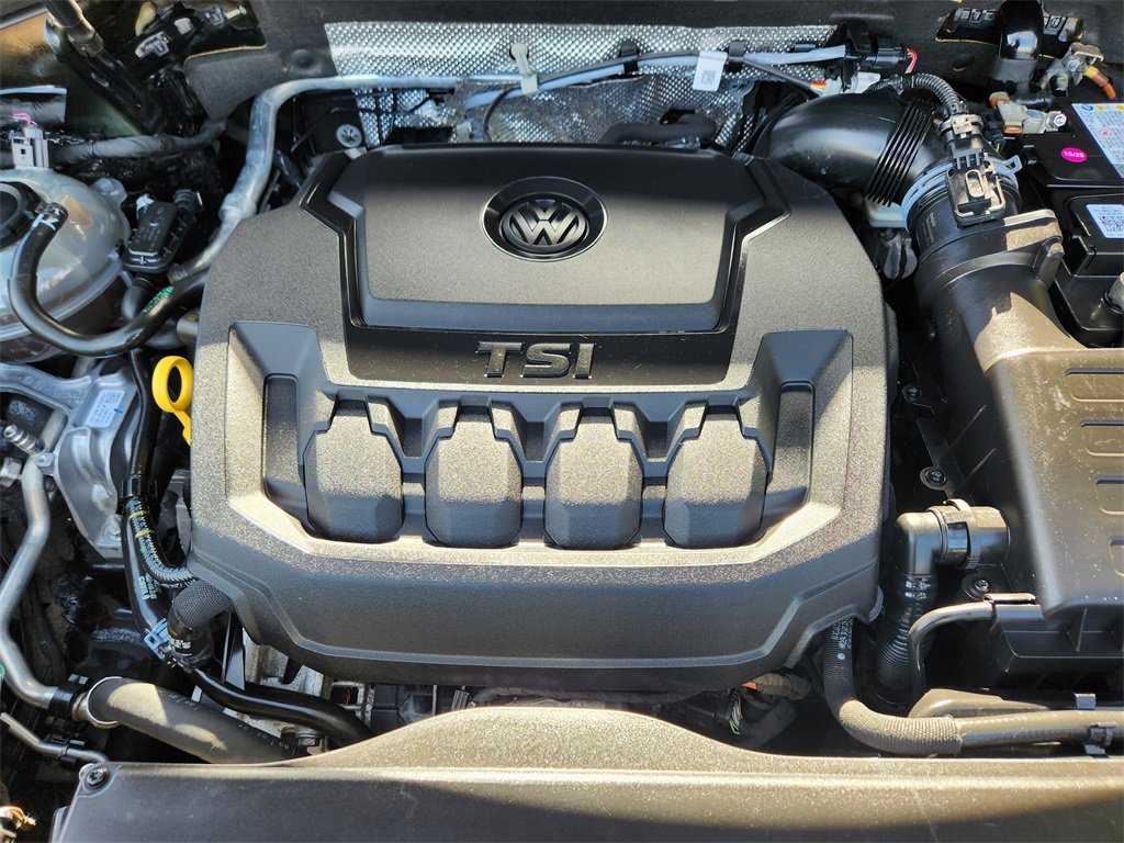 Used 2021 Volkswagen Tiguan S image 24
