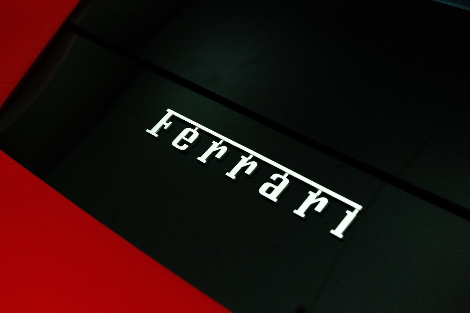 Used 2021 Ferrari F8 Tributo RWD image 20