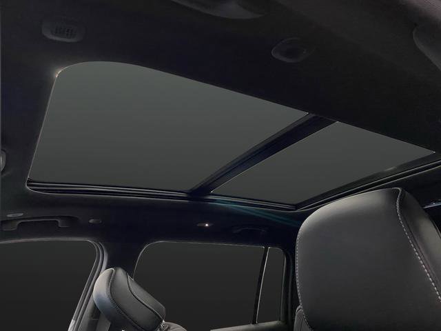 New 2025 Jeep Grand Cherokee L Limited w/ Trailer Tow Package image 7