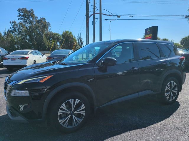 Used 2023 Nissan Rogue SV FWD image 9