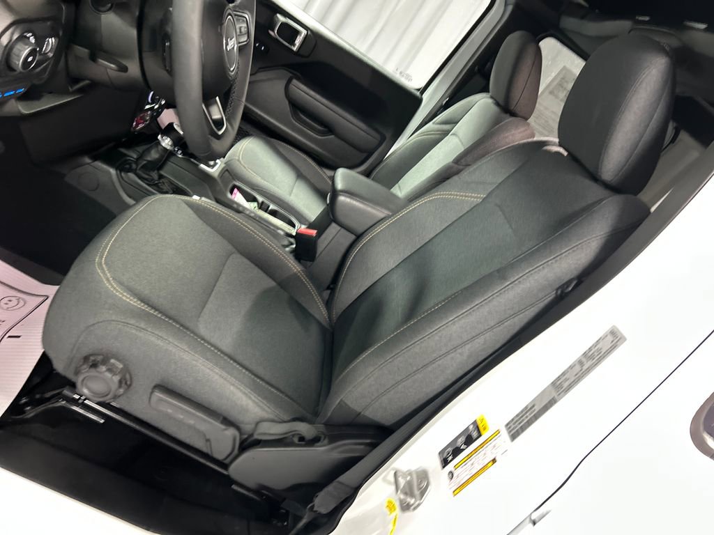 Used 2025 Jeep Wrangler Willys 4xe image 12