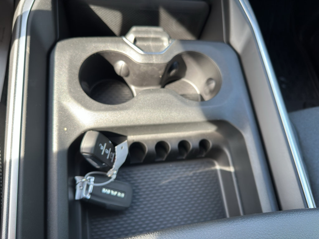New 2026 RAM 2500 Big Horn AWD/4WD image 20