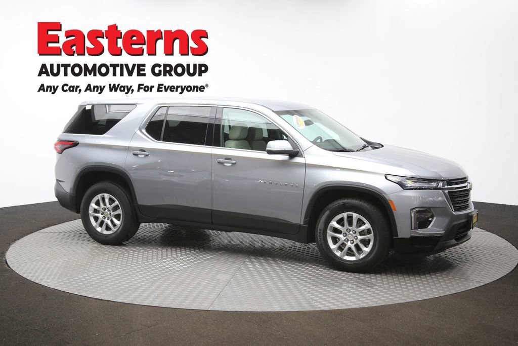 Used 2023 Chevrolet Traverse LS w/ Safety Package image 47