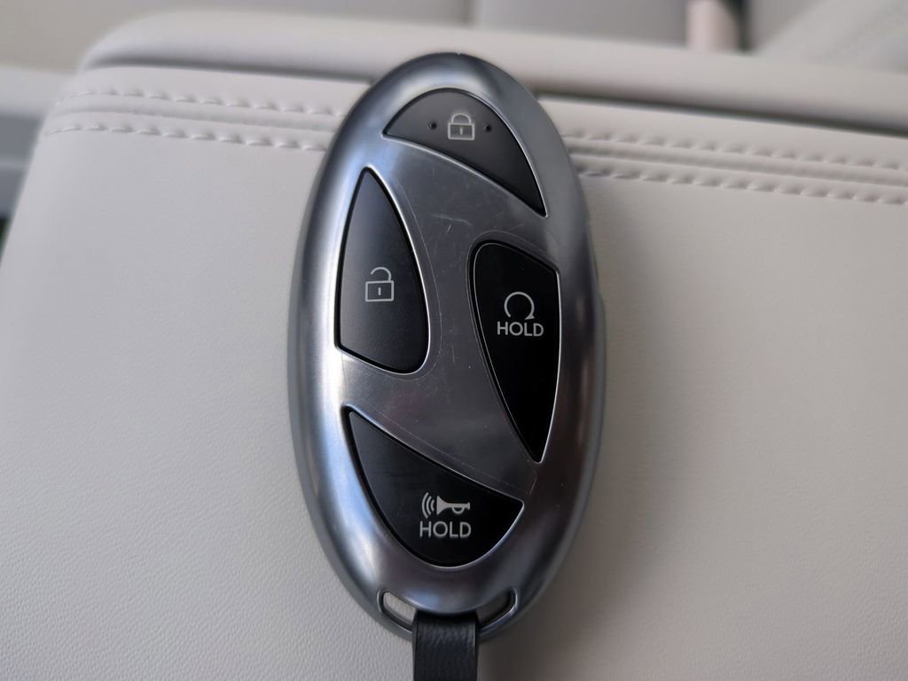New 2026 Hyundai Santa Fe Calligraphy FWD image 40