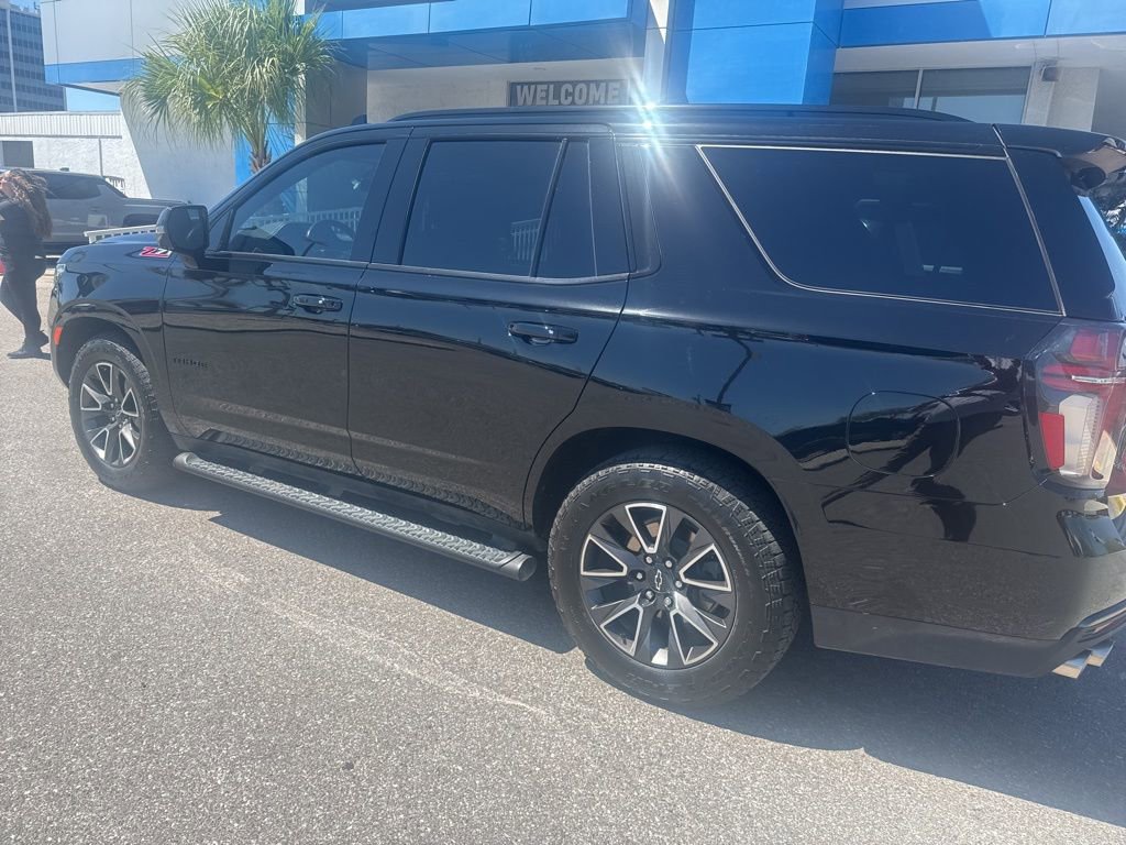 Used 2022 Chevrolet Tahoe Z71 w/ Off-Road Capability Package image 4
