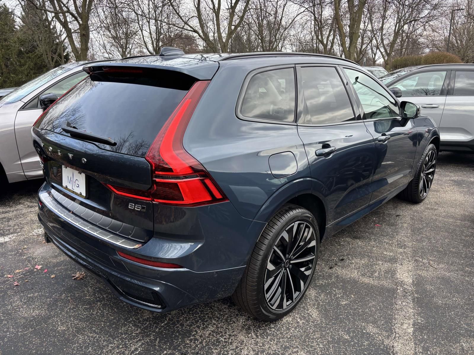 New 2026 Volvo XC60 B5 Ultra w/ Protection Package Premier image 6