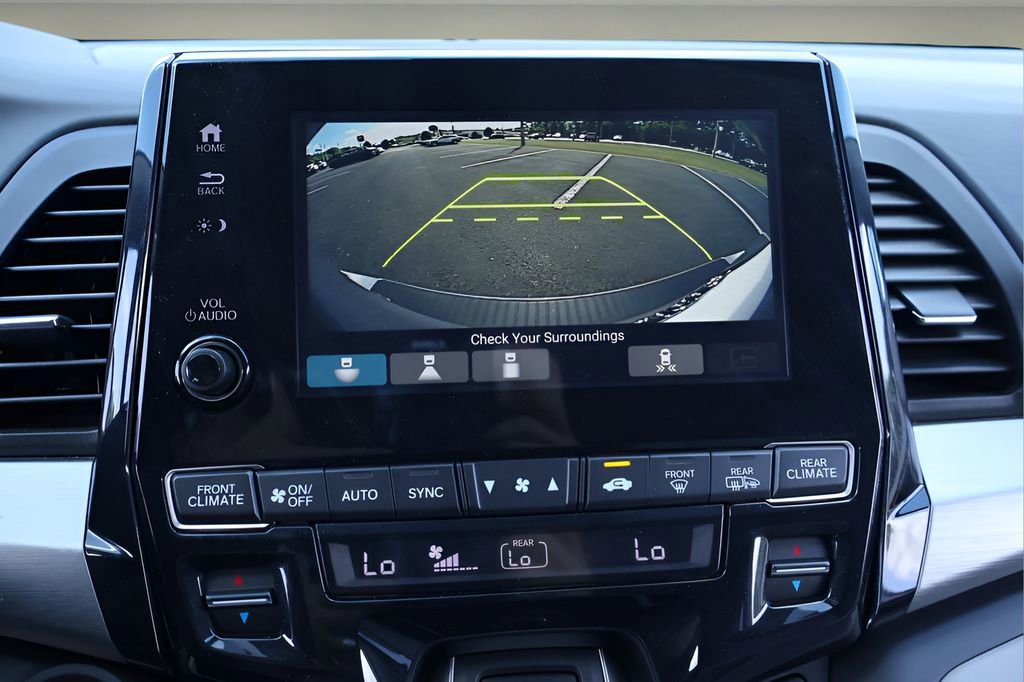 Used 2018 Honda Odyssey Touring image 27