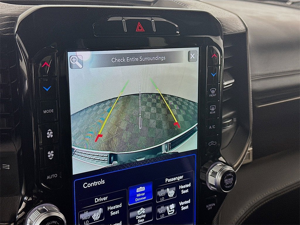 Used 2020 RAM 1500 Limited w/ Body Color Bumper Group image 20