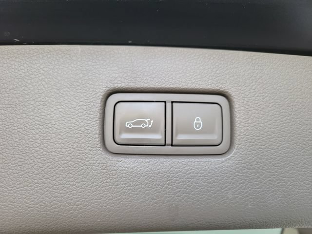 Used 2024 Genesis GV80 3.5T w/ Prestige Package AWD/4WD image 11