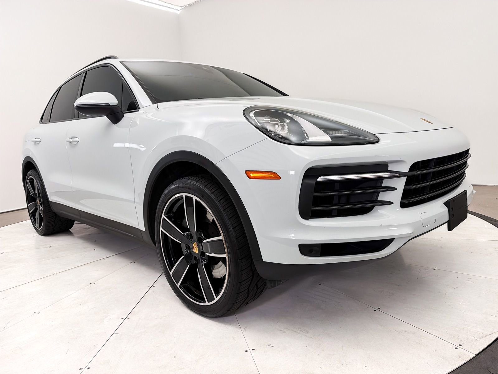 Used 2019 Porsche Cayenne S AWD/4WD image 14