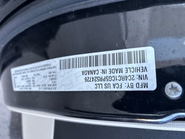 Used 2023 Chrysler Voyager LX image 9