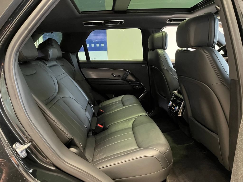 Used 2023 Land Rover Range Rover Sport SE Dynamic AWD/4WD image 28