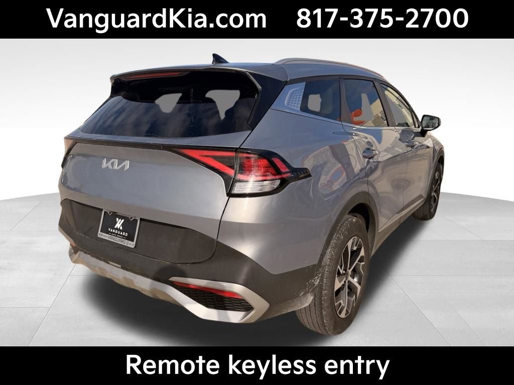 Certified 2023 Kia Sportage EX image 4