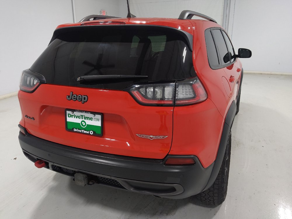 Used 2019 Jeep Cherokee Trailhawk w/ Cold Weather Group AWD/4WD image 10