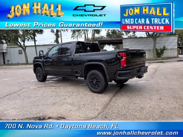 Used 2024 Chevrolet Silverado 3500 High Country w/ Technology Package AWD/4WD image 7
