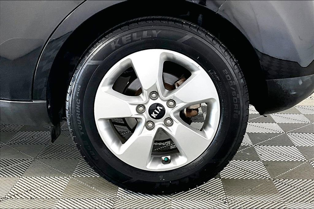 Used 2019 Kia Soul image 8