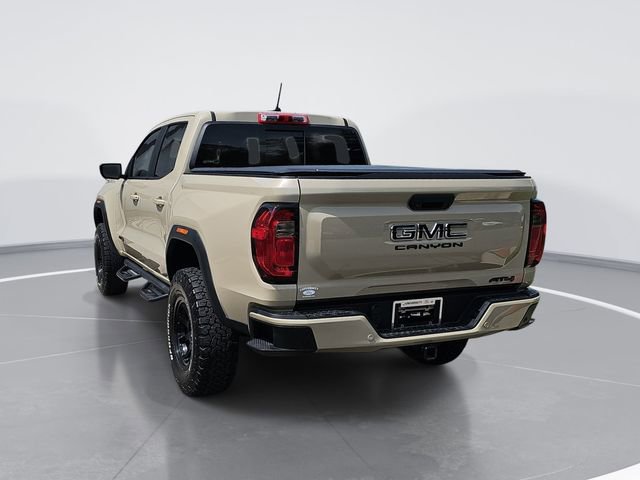 Used 2023 GMC Canyon AT4 w/ AT4 Premium Package AWD/4WD image 5