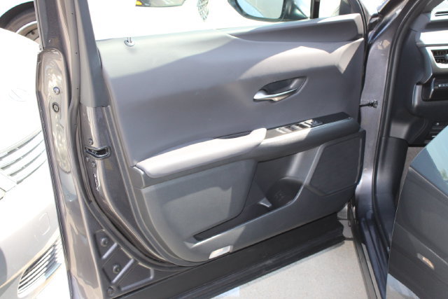 Certified 2025 Lexus UX 300h FWD image 11