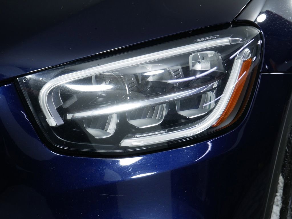 Used 2020 Mercedes-Benz GLC 300 4MATIC image 14