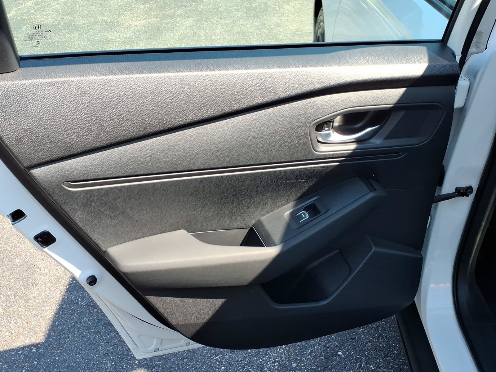 Certified 2025 Honda Accord SE image 8