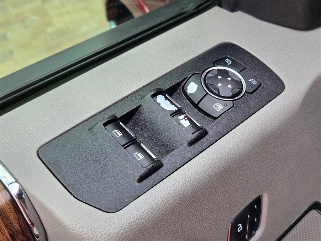 Used 2018 Ford F150 Lariat image 12