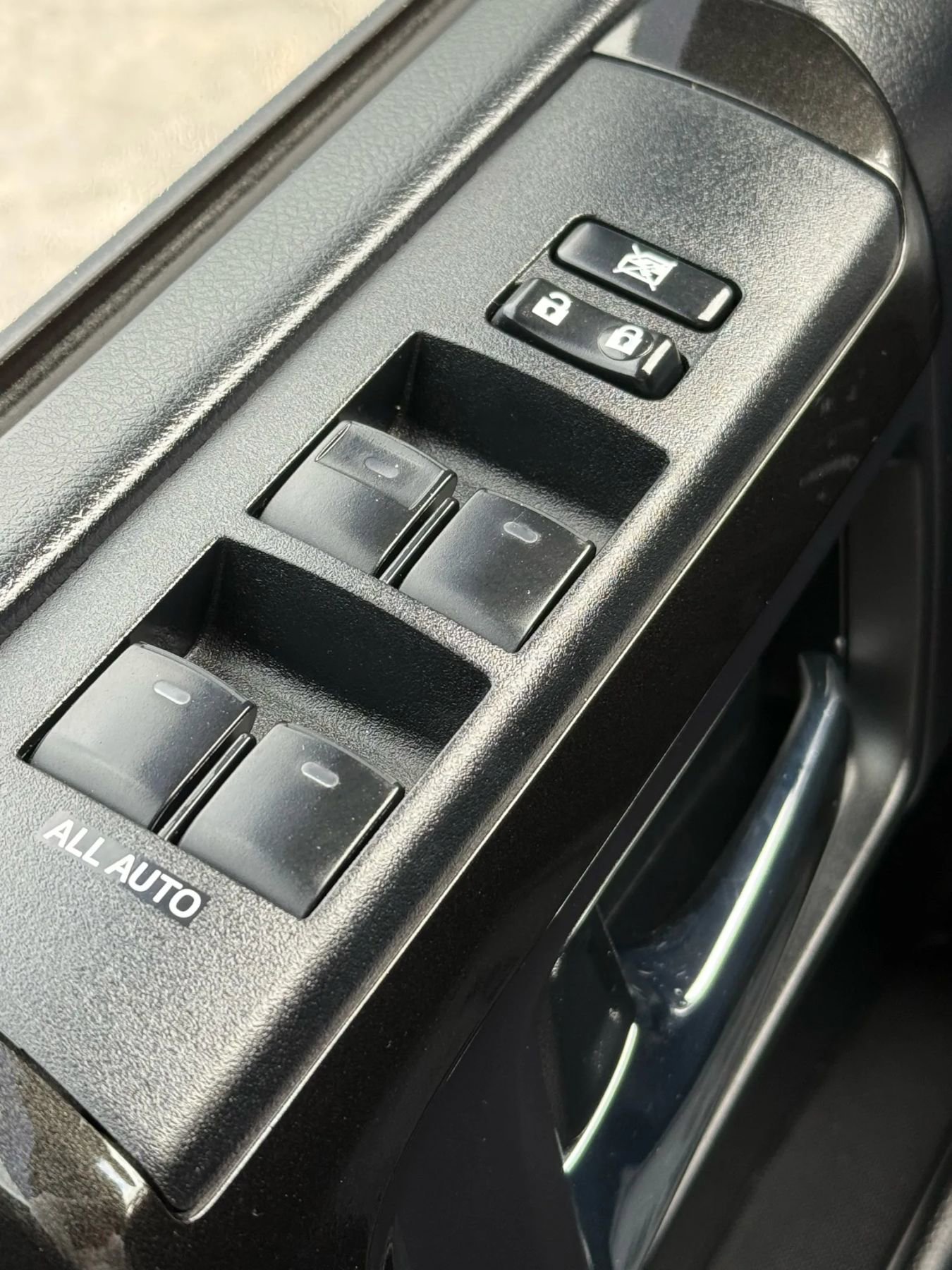 Used 2015 Toyota 4Runner TRD Pro image 36