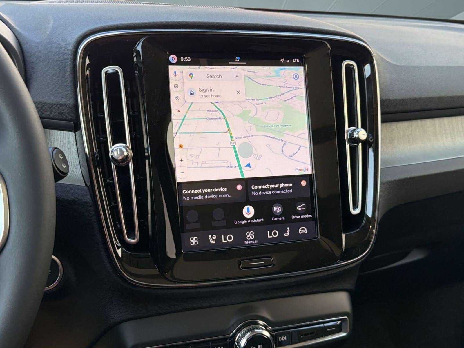 New 2026 Volvo XC40 B5 Ultra w/ Climate Package AWD/4WD image 19