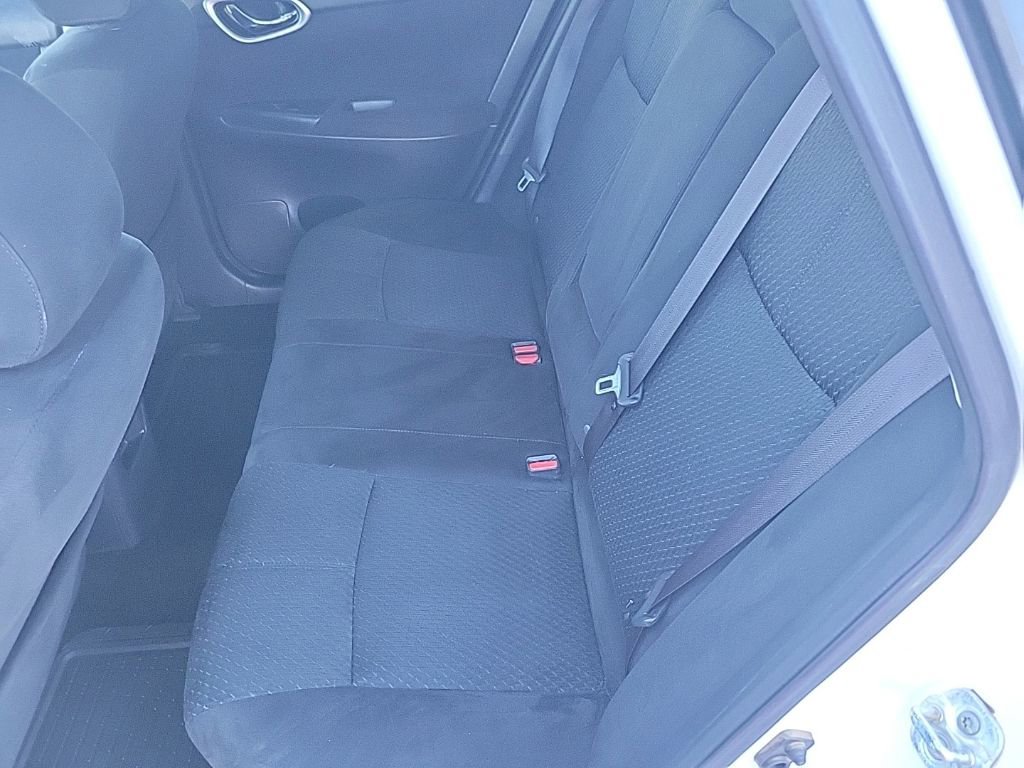 Used 2015 Nissan Sentra SR FWD image 33