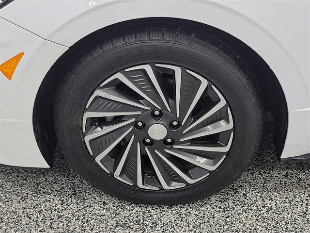 Used 2023 Hyundai Sonata SEL image 5