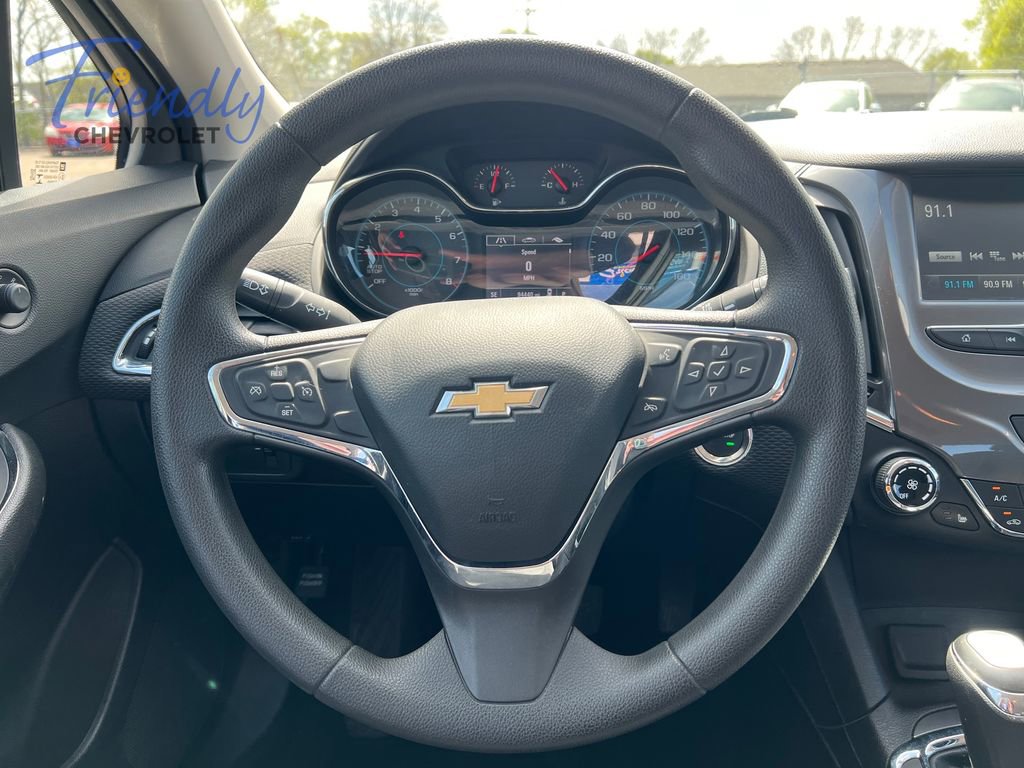 Certified 2017 Chevrolet Cruze LT w/ Convenience Package FWD image 20
