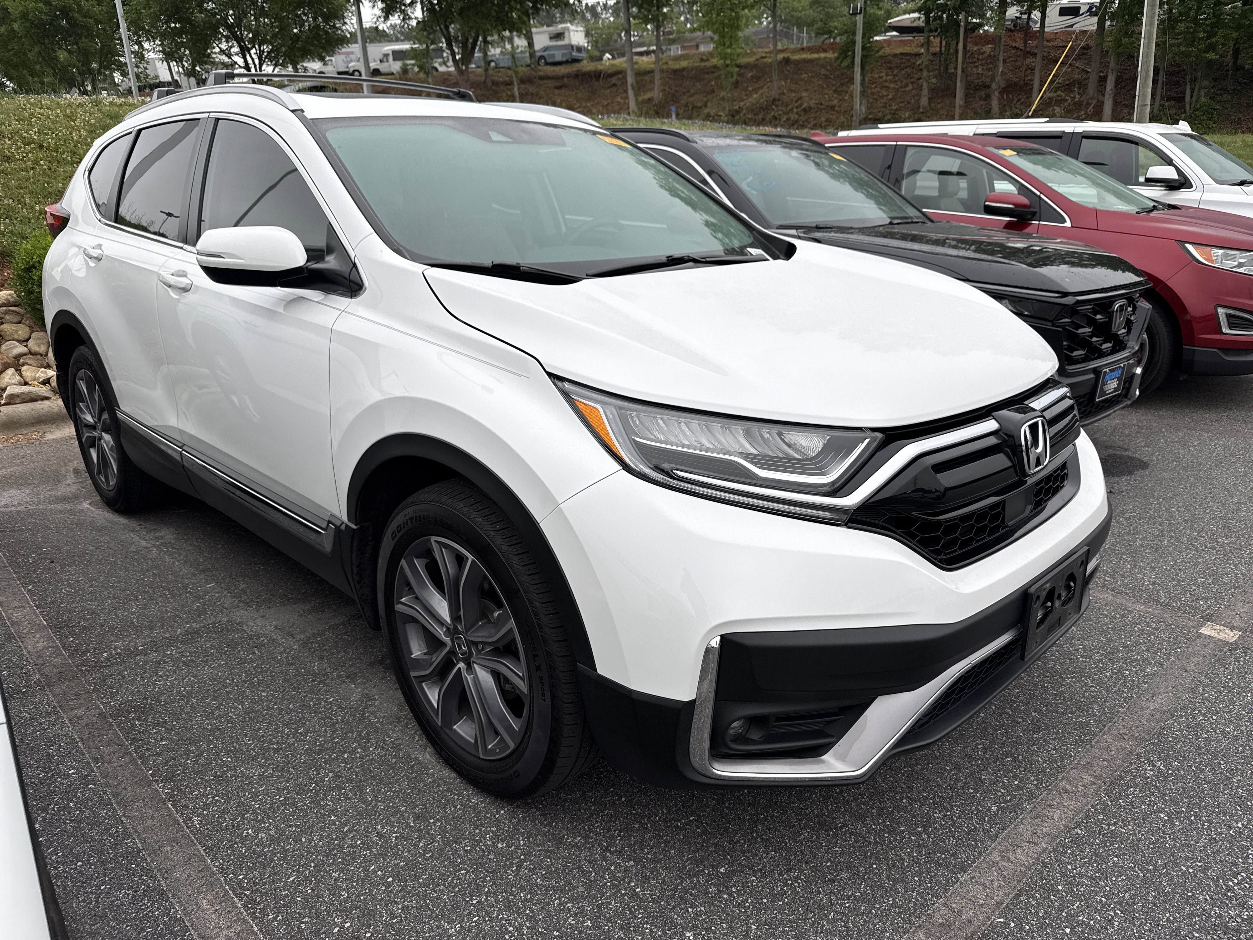 Used 2022 Honda CR-V Touring image 2