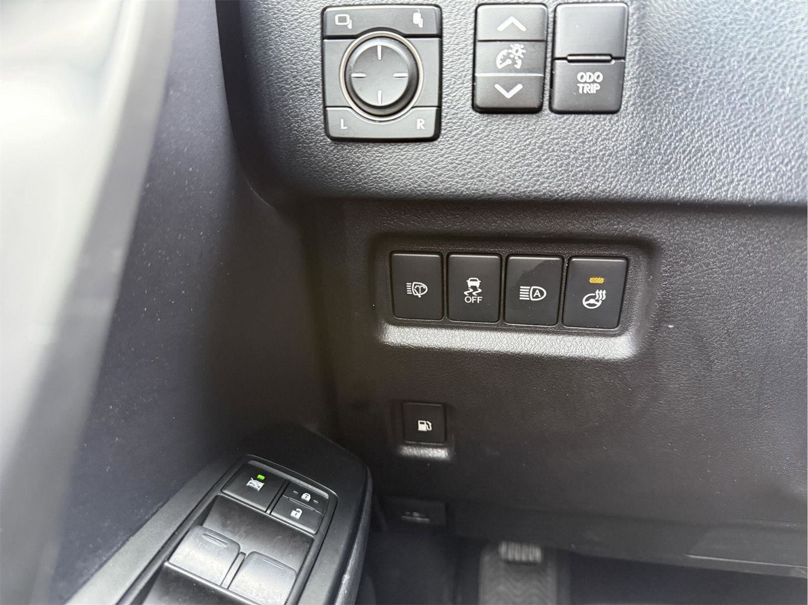 Used 2023 Lexus GX 460 Premium w/ Premium Plus Package image 18