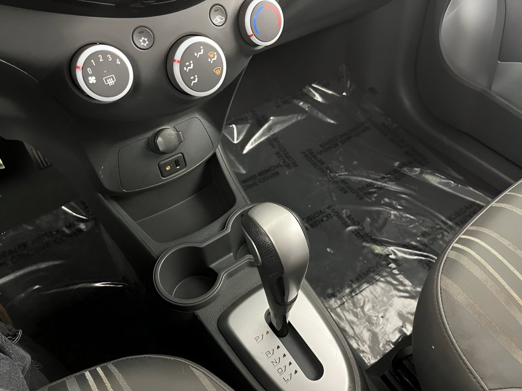 Used 2015 Chevrolet Spark LT FWD image 23