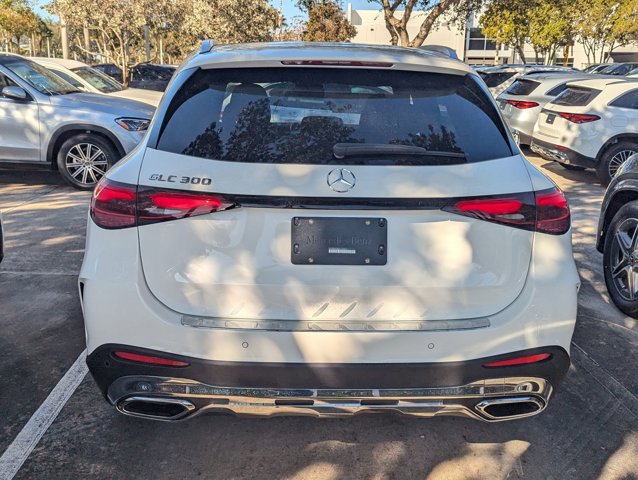 New 2026 Mercedes-Benz GLC 300 image 7