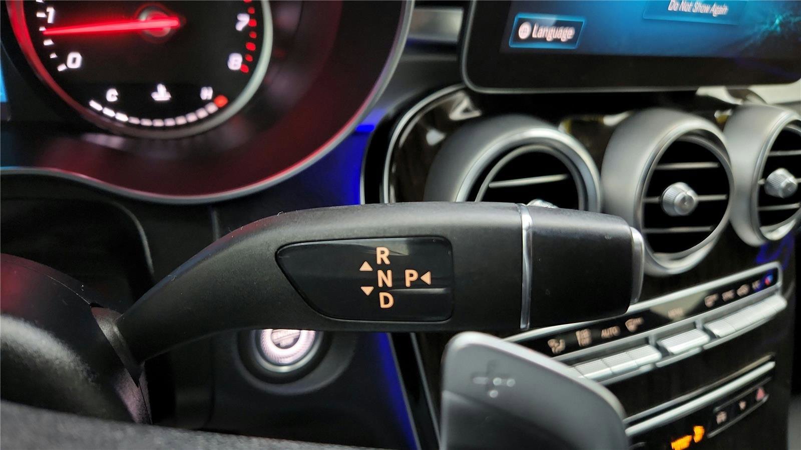 Used 2020 Mercedes-Benz GLC 300 4MATIC image 26