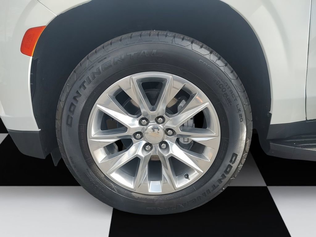 Used 2023 Chevrolet Tahoe LT w/ Luxury Package image 14
