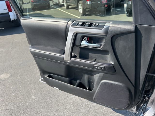 Used 2022 Toyota 4Runner Limited image 26